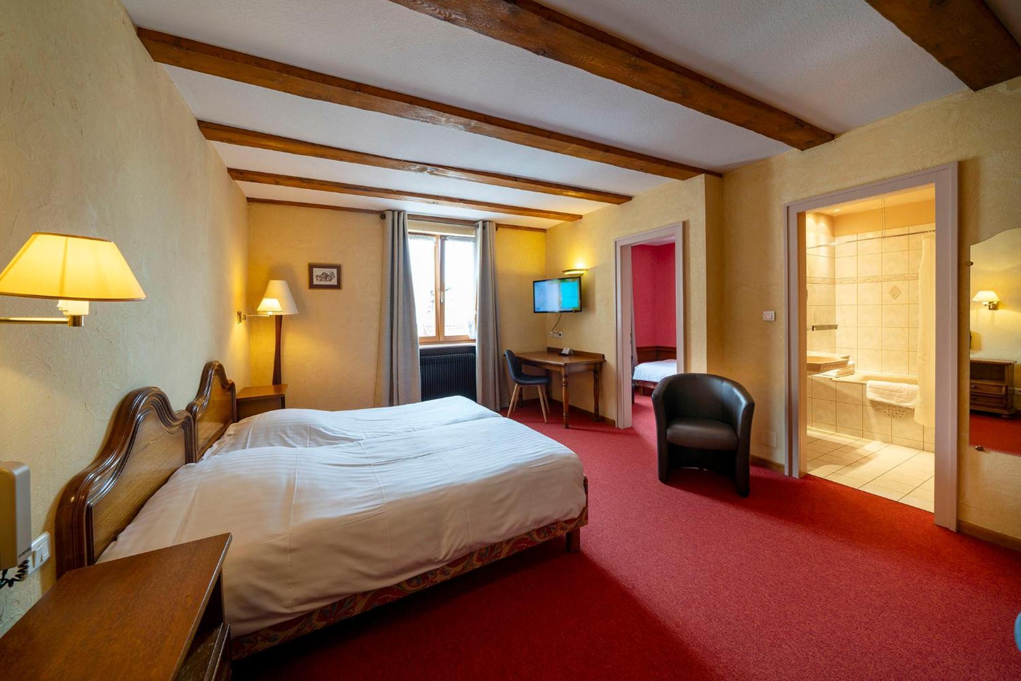 Hotel A La Vignette - Colmar-Nord แซ็ง-อิปโปลีท ภายนอก รูปภาพ