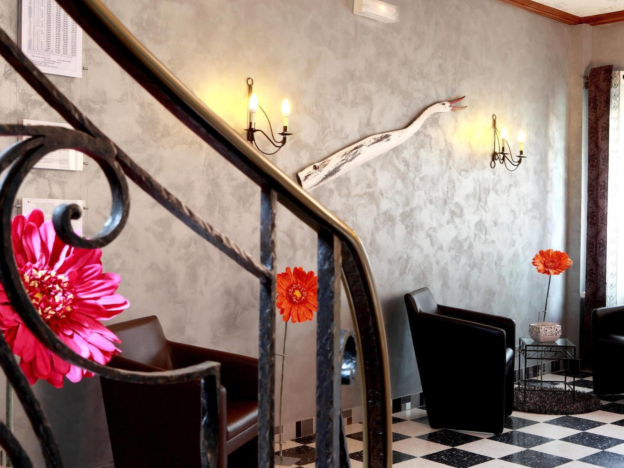 Hotel A La Vignette - Colmar-Nord แซ็ง-อิปโปลีท ภายนอก รูปภาพ