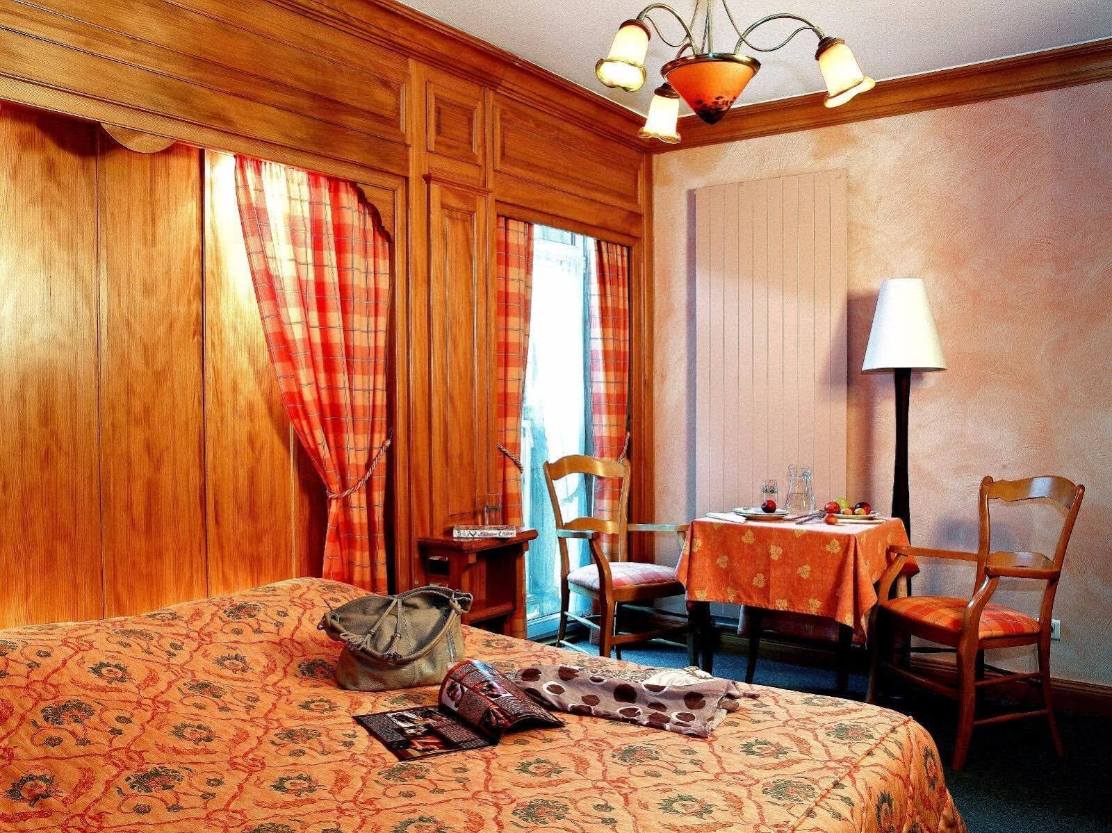 Hotel A La Vignette - Colmar-Nord แซ็ง-อิปโปลีท ภายนอก รูปภาพ